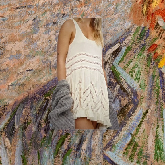 Free People Dresses & Skirts - Free People Intimately Viola Lace Ruffle Trapeze Mini